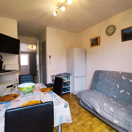 Holiday home Pavillon - Clim - Proche - Jardin Et Parking - 4 Pers - - Fr-1-795-39 *